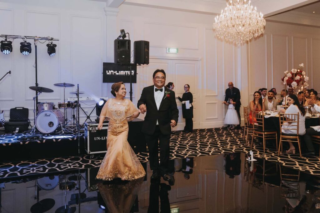 C2 Melbourne Wedding Photography「LaterStory」30.12.2022 SavionnaBryan Manor on High Reception 129 | LaterStory |